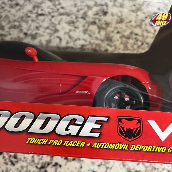 Dodge Viper 2009 Remote control car - Picture 6 of 10